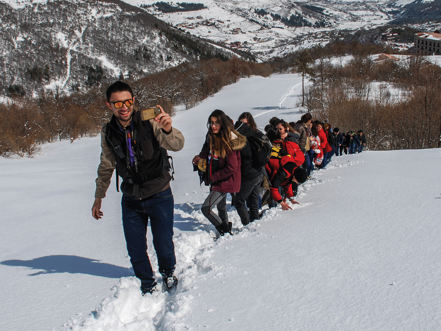Saro Tatios leads a group of AGBU scouts during a winter hike up Mount Tsaghkunyats.